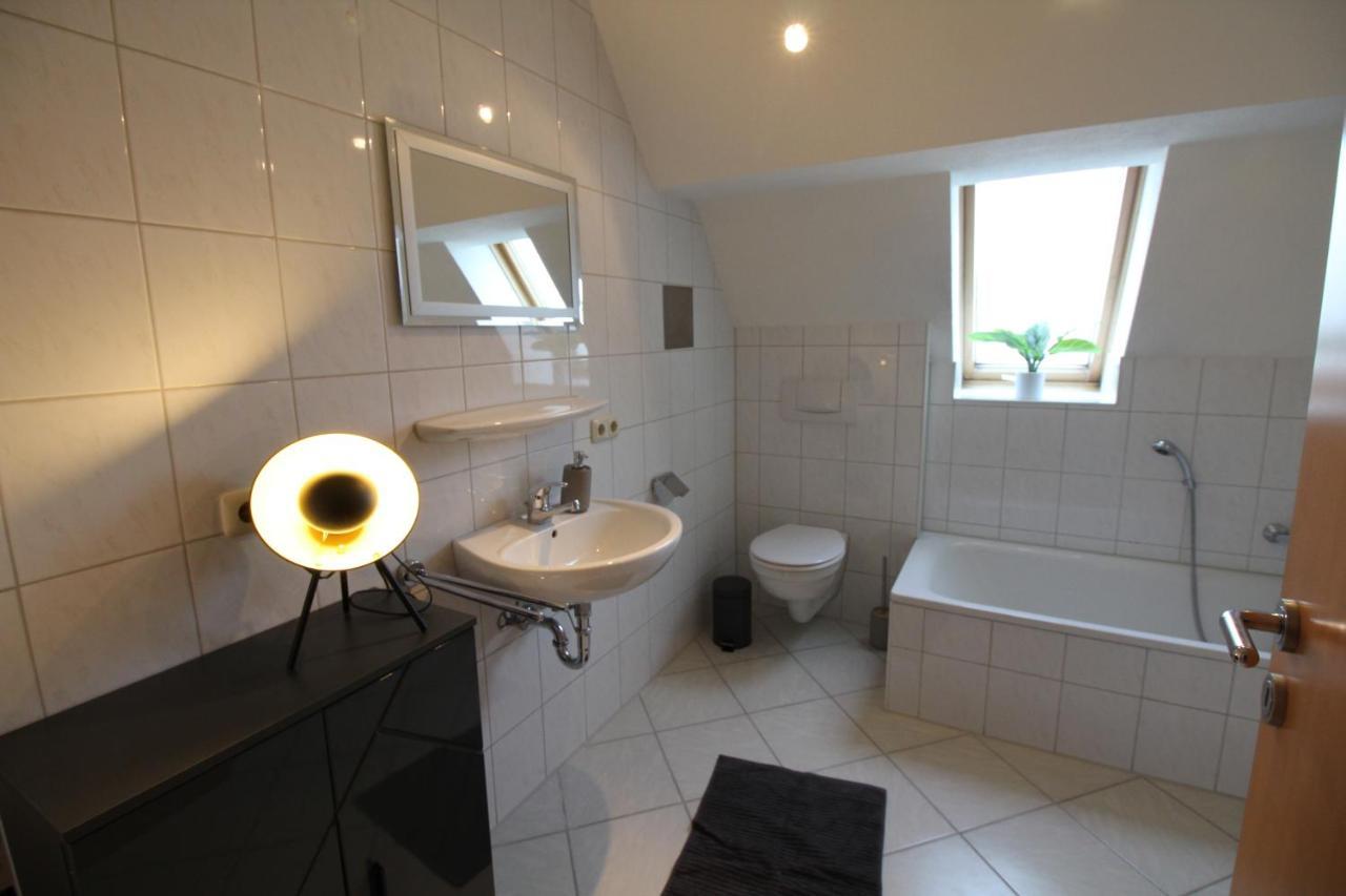 Stylische Ferienwohnung Mit Ausblick Haslach Bagian luar foto